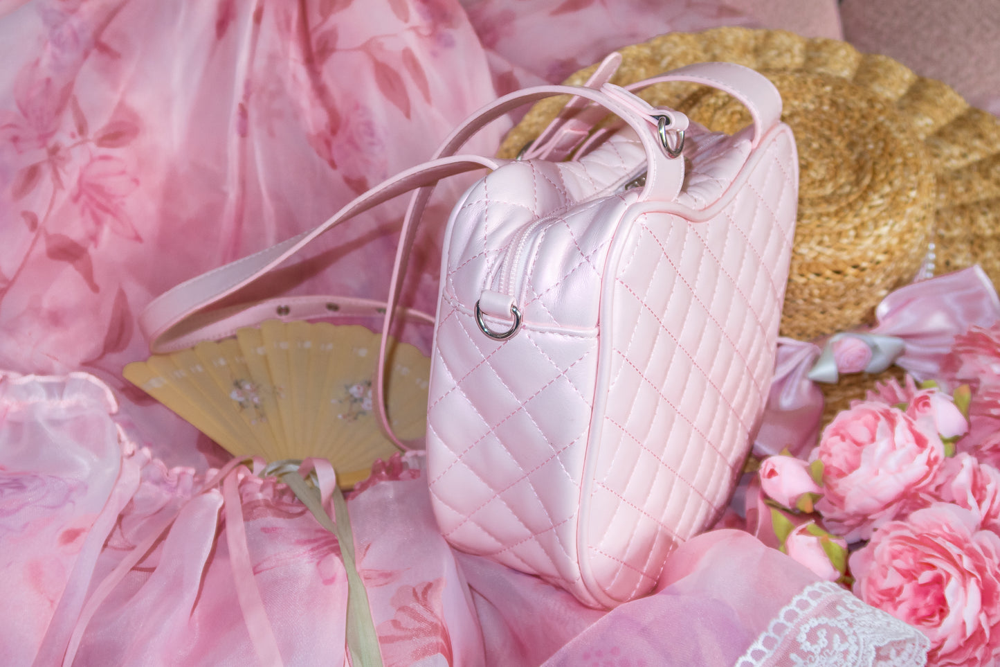 Elegant Kitty Bag - Quilted Pink